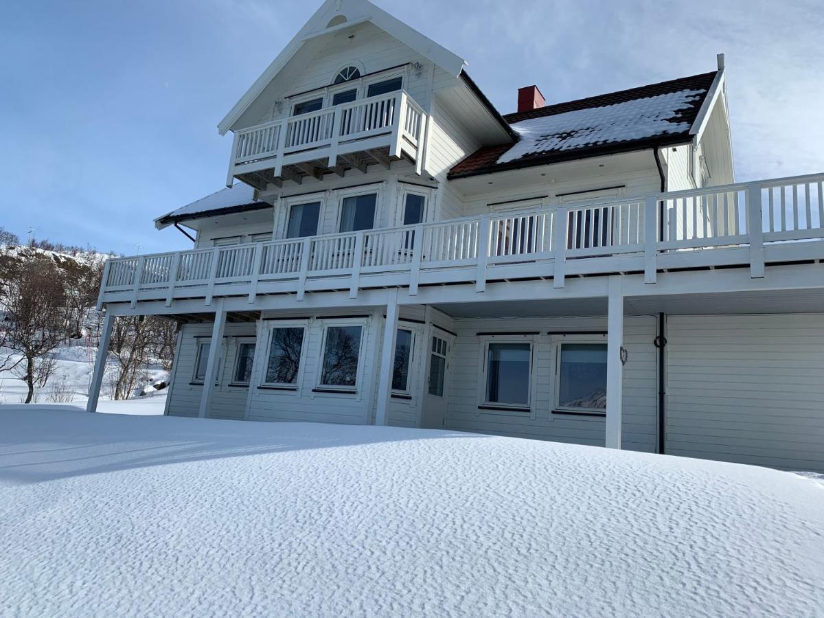 Kvaloya Apartment By The Sea Tromso Exterior photo