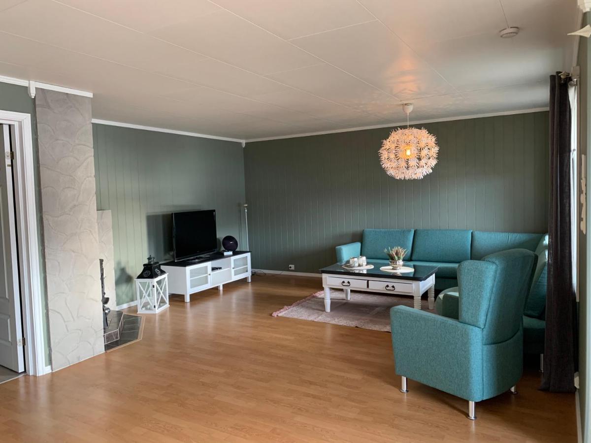 Kvaloya Apartment By The Sea Tromso Exterior photo